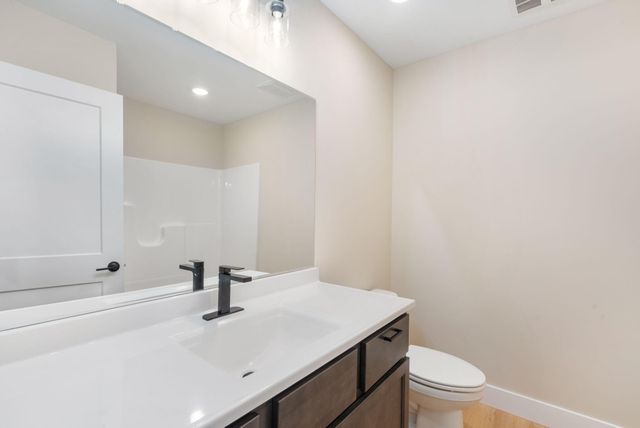 5900 HUNTINGTON CT, Columbia, MO 65202