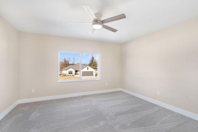 5900 HUNTINGTON CT, Columbia, MO 65202