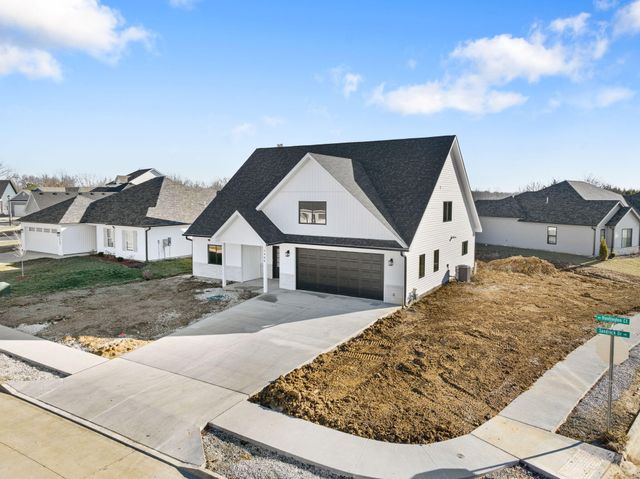 5900 HUNTINGTON CT, Columbia, MO 65202