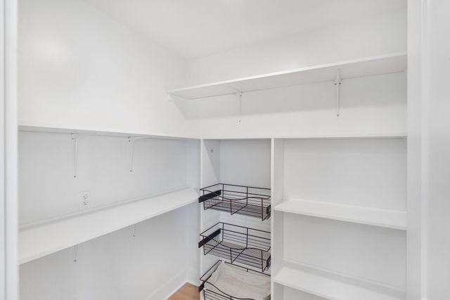 5900 HUNTINGTON CT, Columbia, MO 65202