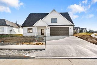 5900 HUNTINGTON CT, Columbia, MO 65202
