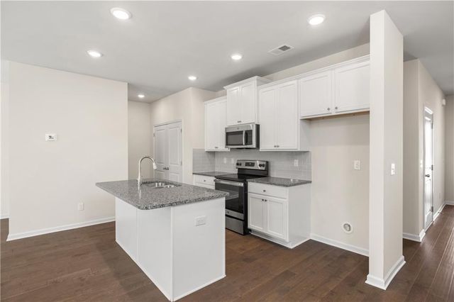6410 Rosetta Drive 45, Atlanta, GA 30331