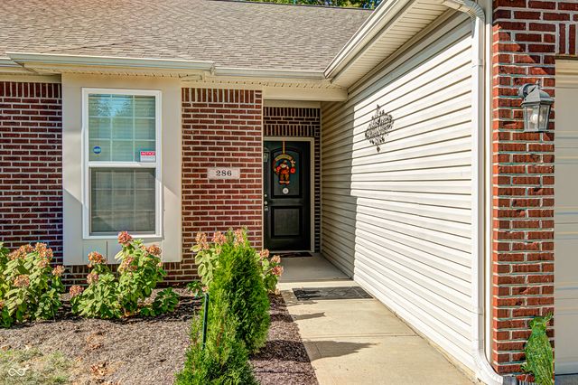 286 Angelina Way, Avon, IN 46123