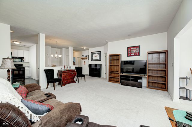 286 Angelina Way, Avon, IN 46123