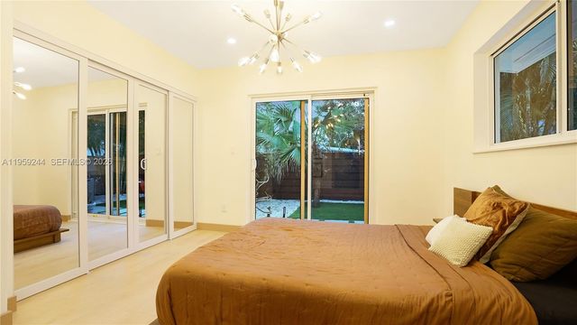 2749 NE 10th Ave, Wilton Manors, FL 33334