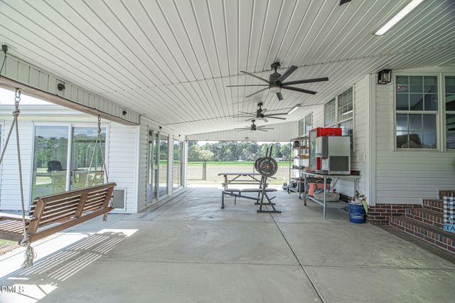 179 Rosser Pittman Road, Broadway, NC 27505