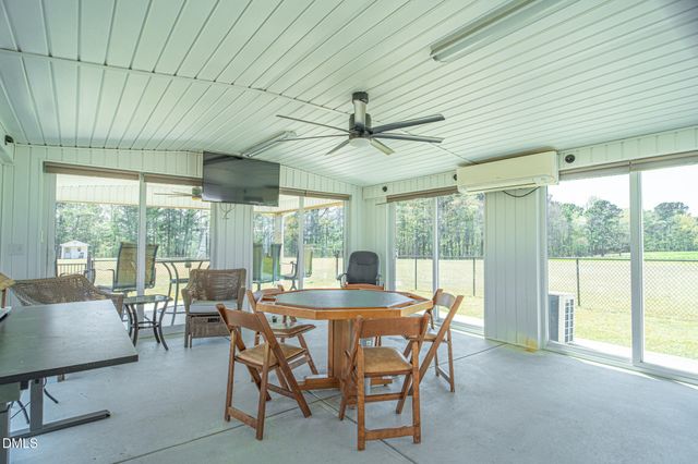 179 Rosser Pittman Road, Broadway, NC 27505