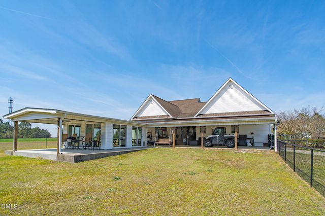 179 Rosser Pittman Road, Broadway, NC 27505