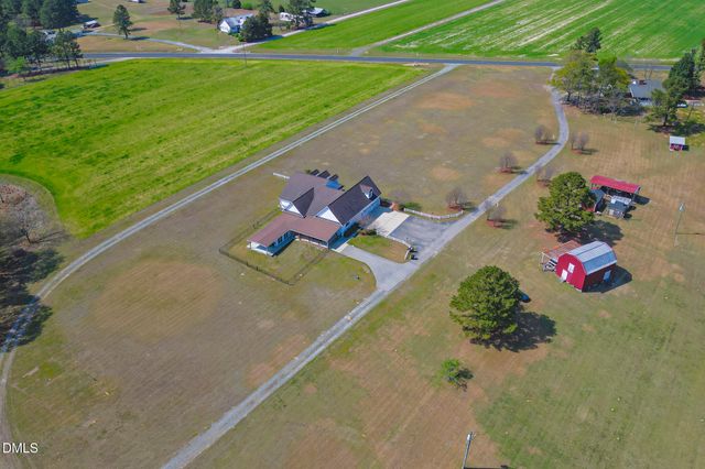 179 Rosser Pittman Road, Broadway, NC 27505