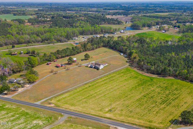 179 Rosser Pittman Road, Broadway, NC 27505