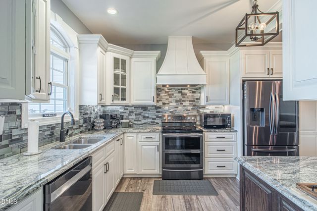 179 Rosser Pittman Road, Broadway, NC 27505