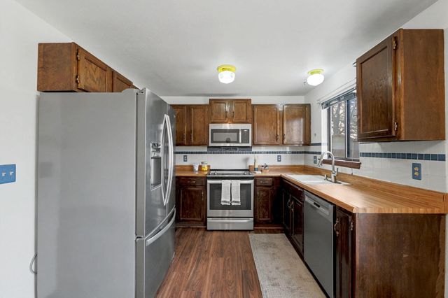 5509 S Topeka Cir, Wichita, KS 67216