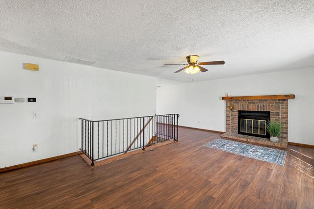 5509 S Topeka Cir, Wichita, KS 67216