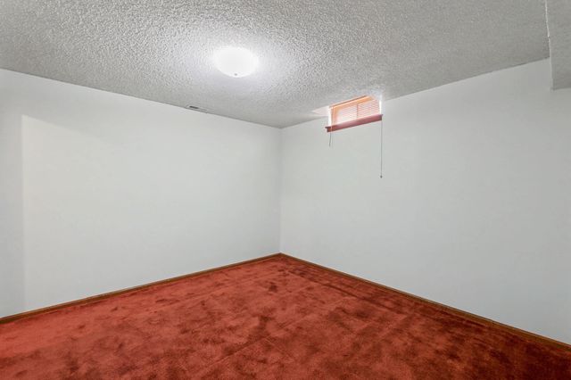 5509 S Topeka Cir, Wichita, KS 67216