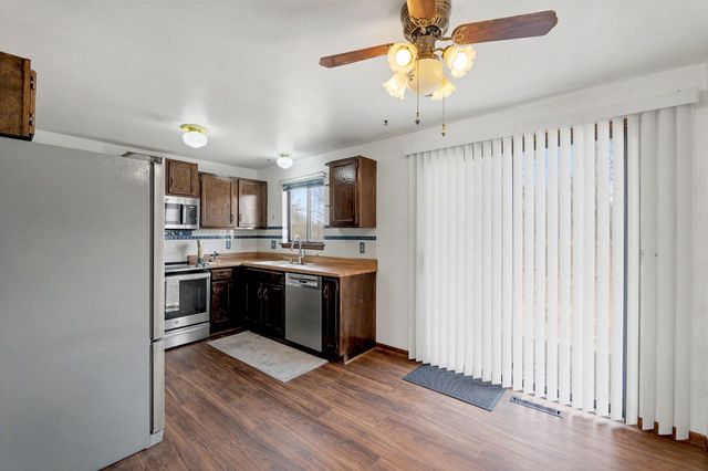 5509 S Topeka Cir, Wichita, KS 67216