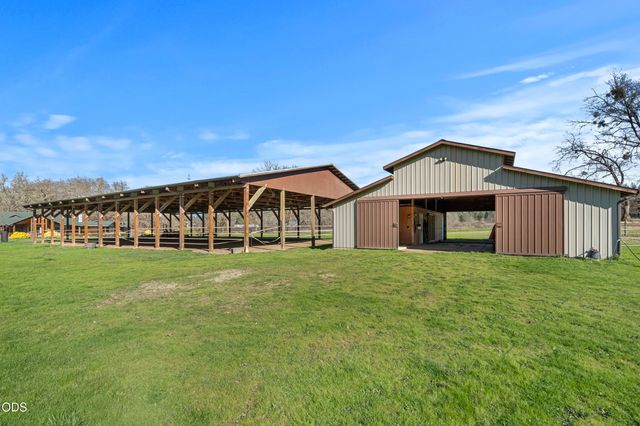 448 Ferry Road, Grants Pass, OR 97526