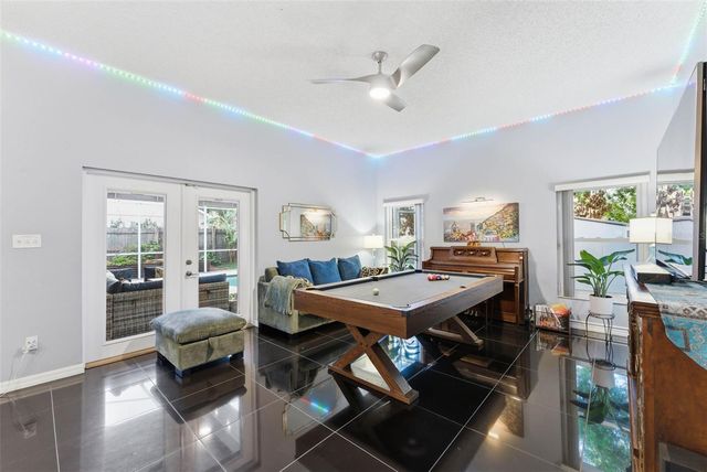 1813 CROSSWELL COURT, Orlando, FL 32837