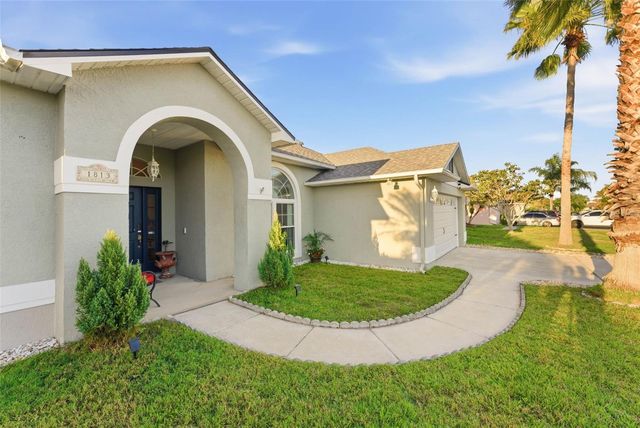 1813 CROSSWELL COURT, Orlando, FL 32837