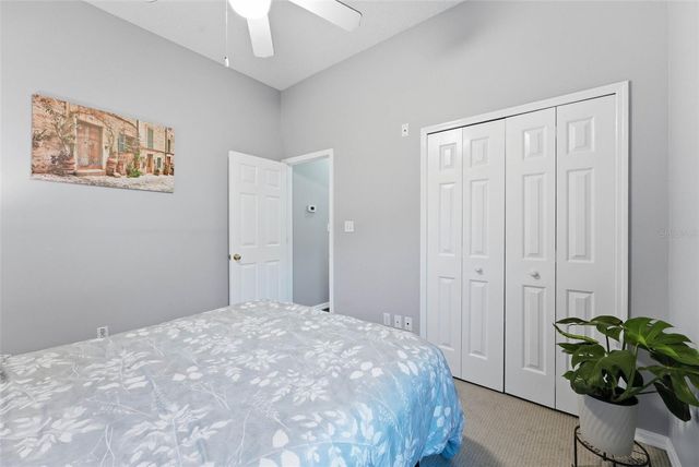 1813 CROSSWELL COURT, Orlando, FL 32837