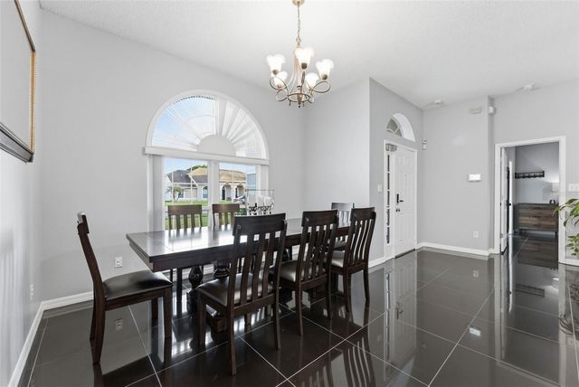 1813 CROSSWELL COURT, Orlando, FL 32837