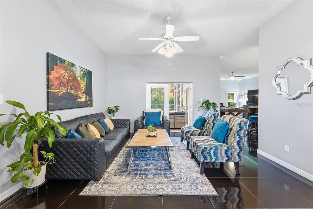 Image 12 of property listing at 1813 CROSSWELL COURT, Orlando, FL 32837