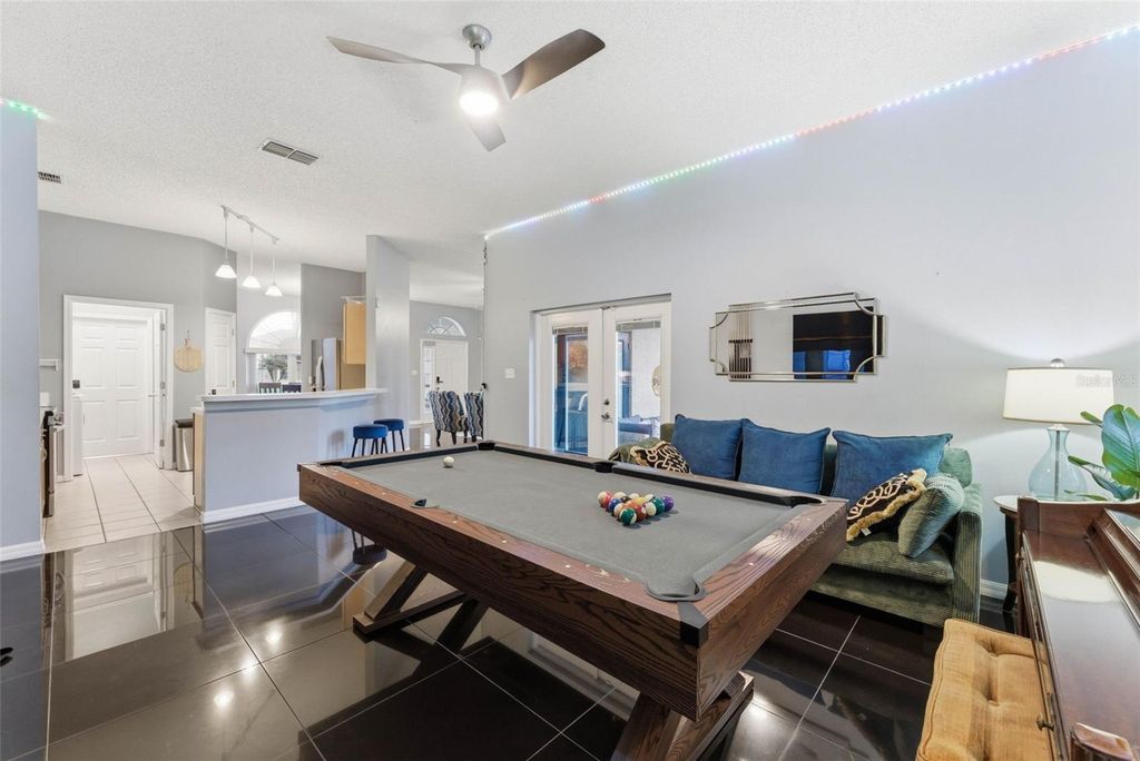 Image 23 of property listing at 1813 CROSSWELL COURT, Orlando, FL 32837