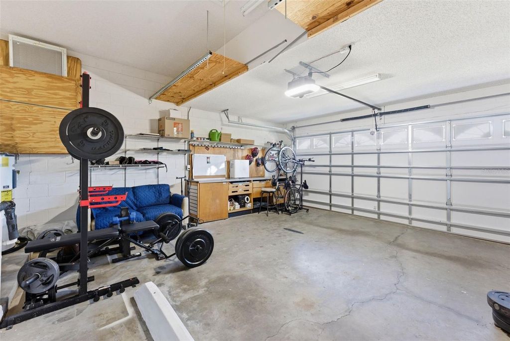Image 26 of property listing at 1813 CROSSWELL COURT, Orlando, FL 32837