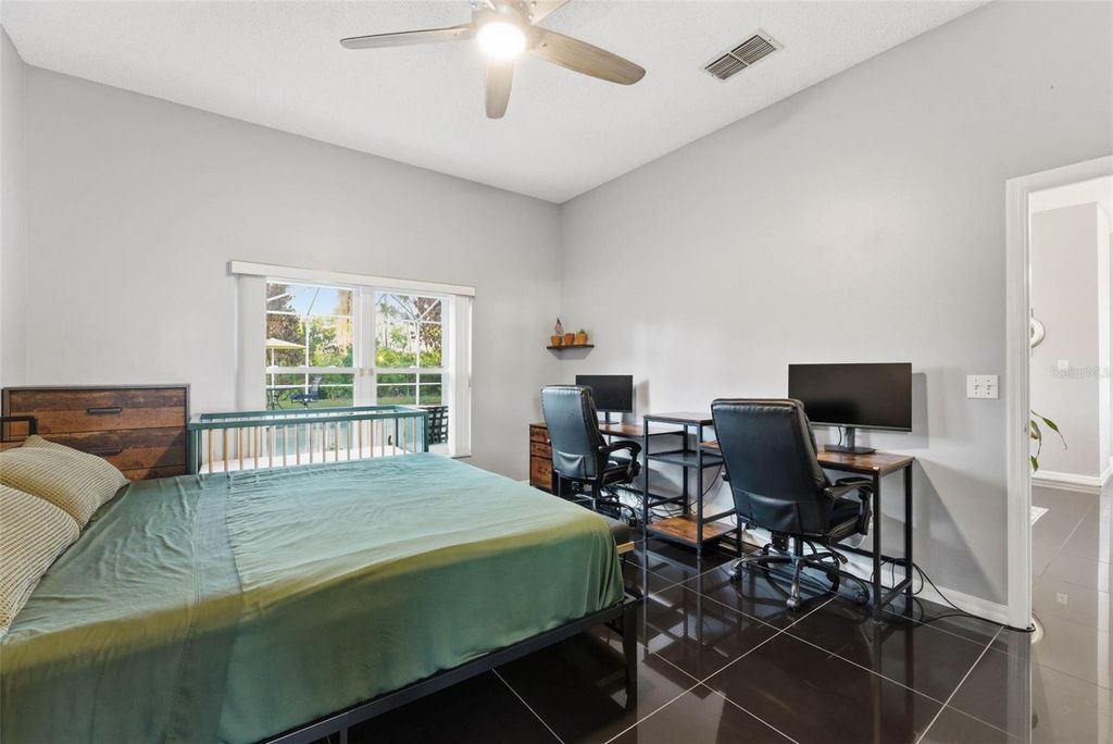 Image 53 of property listing at 1813 CROSSWELL COURT, Orlando, FL 32837