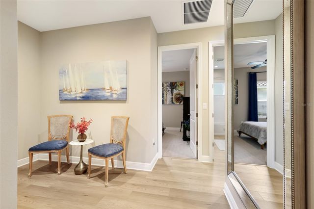 8011 ANTHIRIUM LOOP, Sarasota, FL 34240