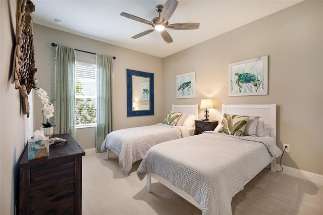 8011 ANTHIRIUM LOOP, Sarasota, FL 34240