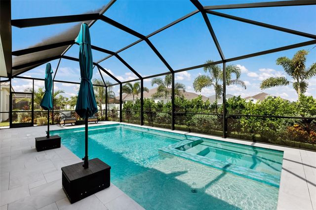 8011 ANTHIRIUM LOOP, Sarasota, FL 34240