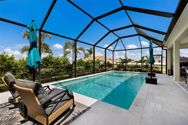 8011 ANTHIRIUM LOOP, Sarasota, FL 34240
