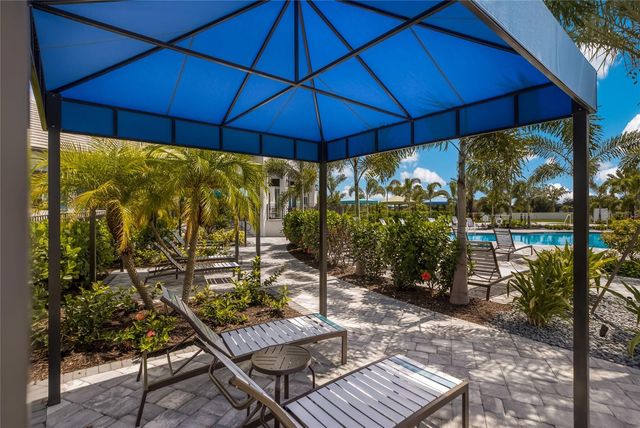 8011 ANTHIRIUM LOOP, Sarasota, FL 34240