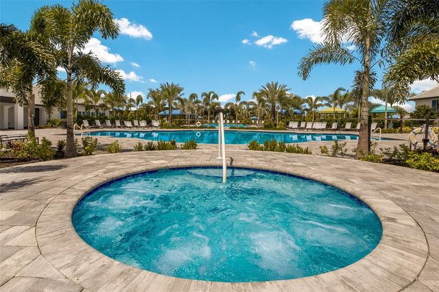 8011 ANTHIRIUM LOOP, Sarasota, FL 34240