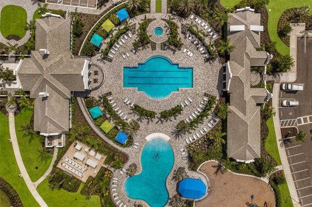 8011 ANTHIRIUM LOOP, Sarasota, FL 34240