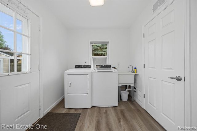 3420 Fairmont Road, Royal Oak, MI 48073