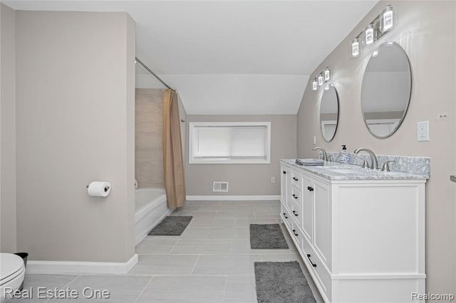 3420 Fairmont Road, Royal Oak, MI 48073