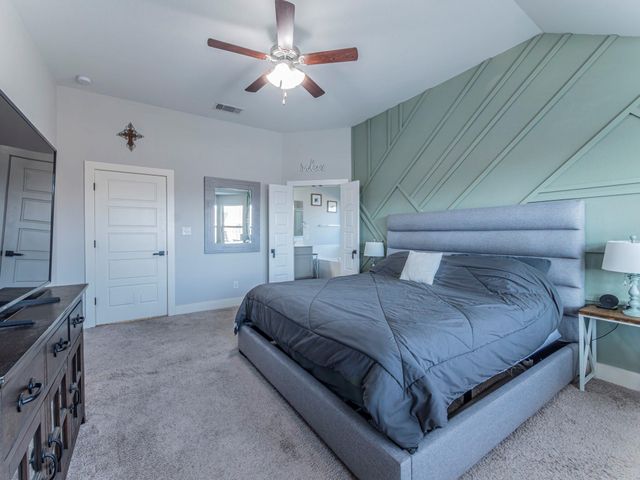 137 Alba Ave, San Marcos, TX 78666