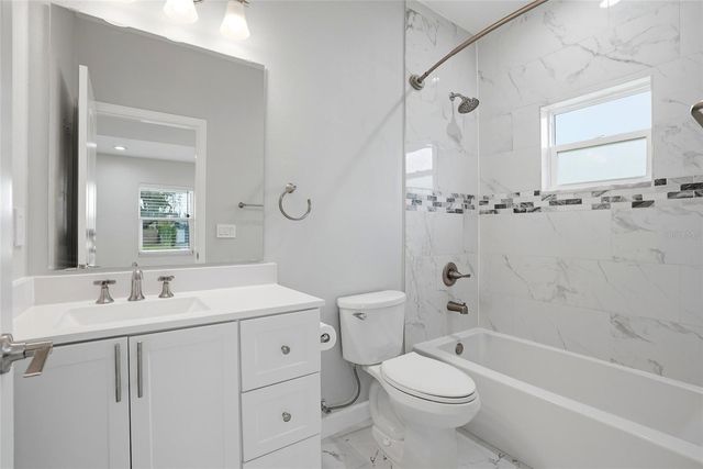 3611 W OKLAHOMA AVENUE, Tampa, FL 33611