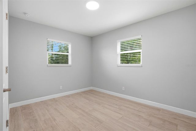 3611 W OKLAHOMA AVENUE, Tampa, FL 33611