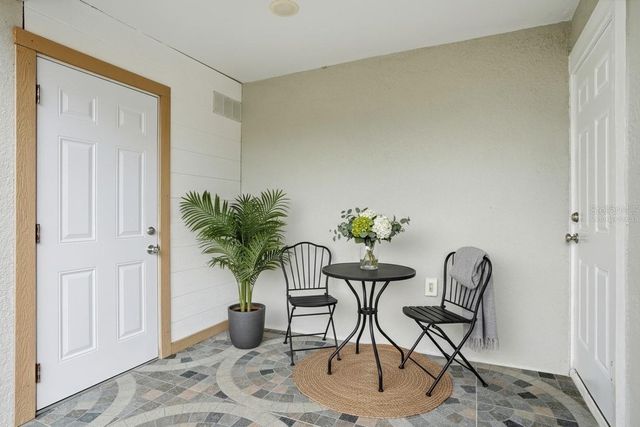 3611 W OKLAHOMA AVENUE, Tampa, FL 33611