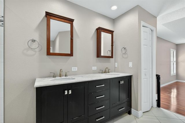 112 MADRONA, Eustis, FL 32726