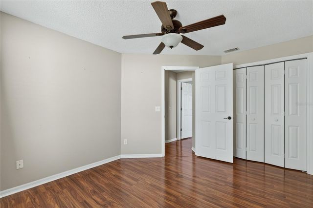 112 MADRONA, Eustis, FL 32726