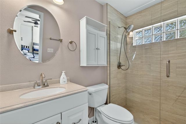 112 MADRONA, Eustis, FL 32726