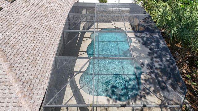 112 MADRONA, Eustis, FL 32726