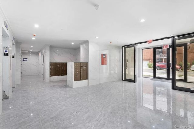 65-18 Austin Street 7E, Rego Park, NY 11374