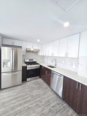 65-18 Austin Street 7E, Rego Park, NY 11374