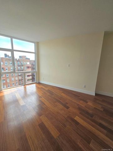 65-18 Austin Street 7E, Rego Park, NY 11374