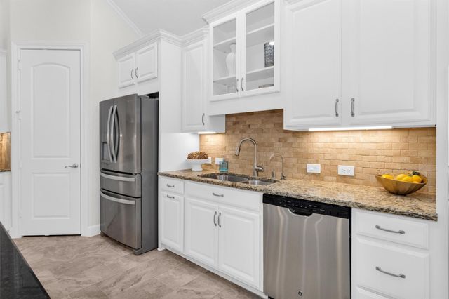 137 Bellardia Court, Montgomery, TX 77316