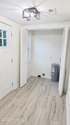 702a Richardson Street # A, Elizabeth City, NC 27909